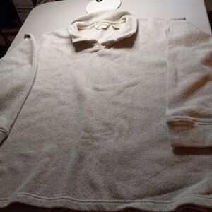 Orvis White Long Sleeve Sweater